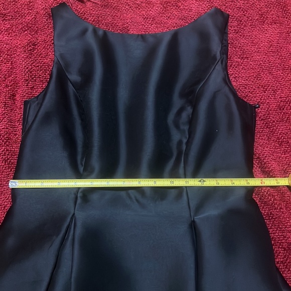 ADRIANNA PAPELL Dress - Picture 6 of 10